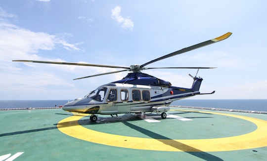 helicopter charter